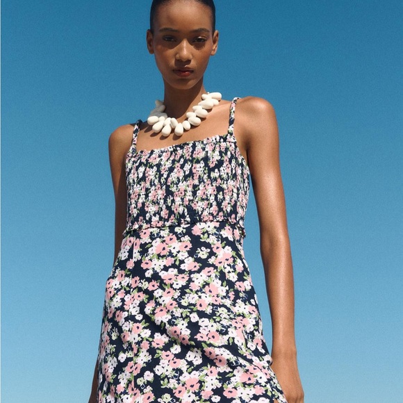 Zara linen blend floral print midi dress - Picture 3 of 5